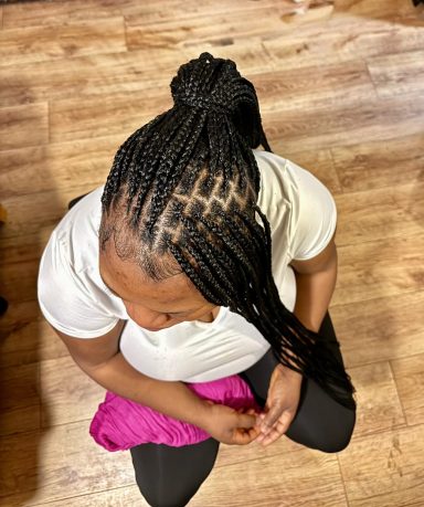 Knotless braids