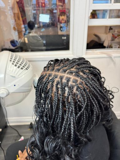 Knotless French curls