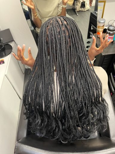 Knotless French curls